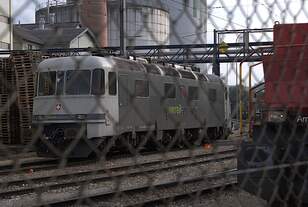 Schweizer Zucker AG, Zuckerfabrik Aarberg, Kampagne 2025: Re 620 003-4 der RailAdventure GmbH, München, Aarberg, 3.