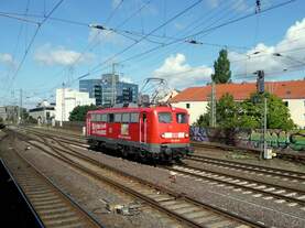 Am 27.08.2012 ist 110 169 [9180 6 110 169-0 D-DB] von DB Systemtechnik unterwegs von Hannover Hbf in Richtung Lehrte.