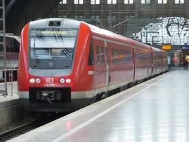 Am 19.08.2014 stand der angekommene RE aus Chemnitz im Leipziger Hbf.