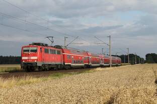 111 143-4 der DB bei Sierße am 21.07.2015