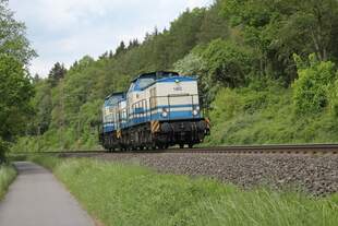 203 208-4+ 203 221-7 D&D bei Erzhausen am 21.05.2016