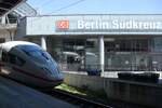 BERLIN, 17.05.2024, ein ICE im Bahnhof Südkreuz