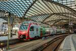 CFL 2305 in Kln Hbf, November 2025.