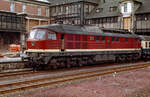 Die DR-Diesellok 132 533 am 01.04.1981 im Hbf.