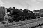 Die 1955 in Kassel bei der Lokomotivfabrik Henschel gebaute Nachkriegsdampflokomotive 66 002 ist Teil der Ausstellung im Eisenbahnmuseum Bochum. (April 2026)