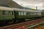 DB Personenwagen in Oberwesel am Rhein, Oktober 2025.