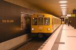 BERLIN, 17.05.2024, 2517 als U5 im U-Bahnhof Unter den Linden (Linie U5)