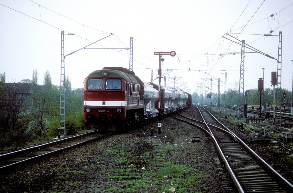  120 091  B. - Schneweide  24.04.84