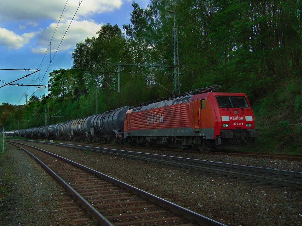  Die 189 031 mit ihrem Kesselzug am 10.05.2008 abgestellt in Ludwigsstadt. 