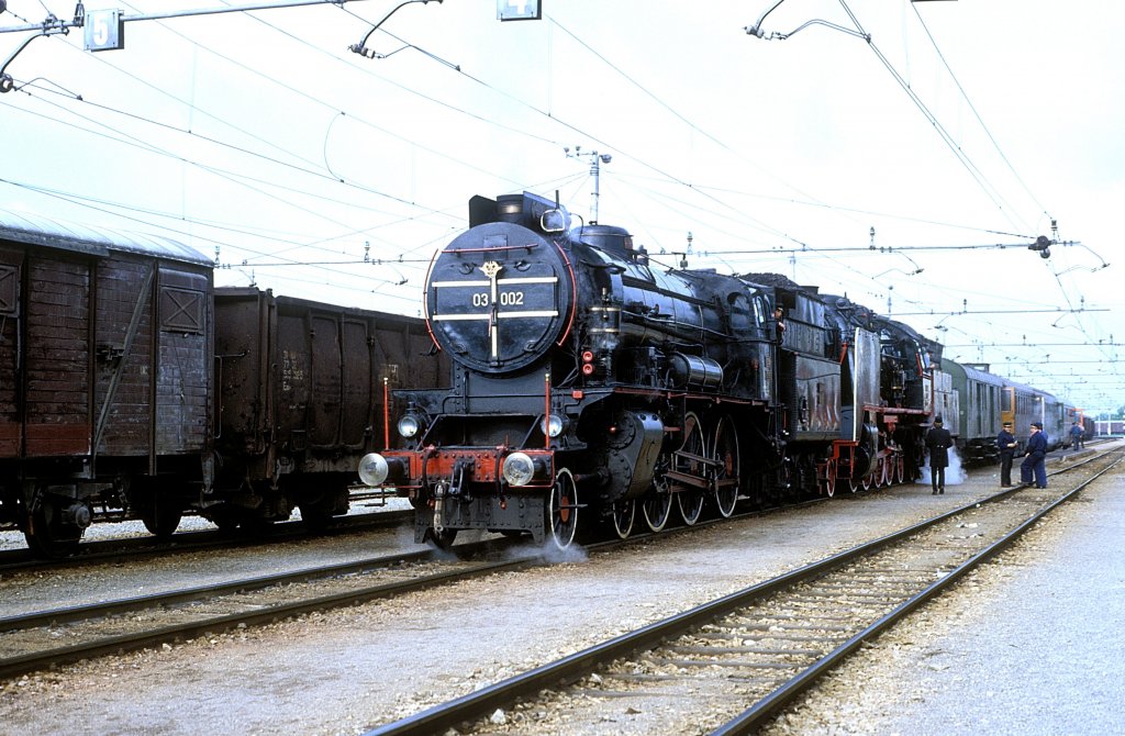   03 002 + 06 018  Sezana  02.05.89