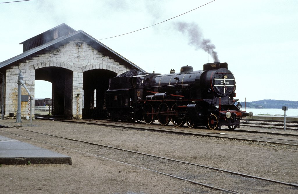 03 002  Pula  01.05.89