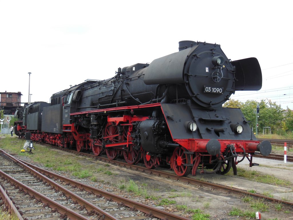 03 1090 am 28.09.2012 im Eisenbahn und Technikmuseum Schwerin