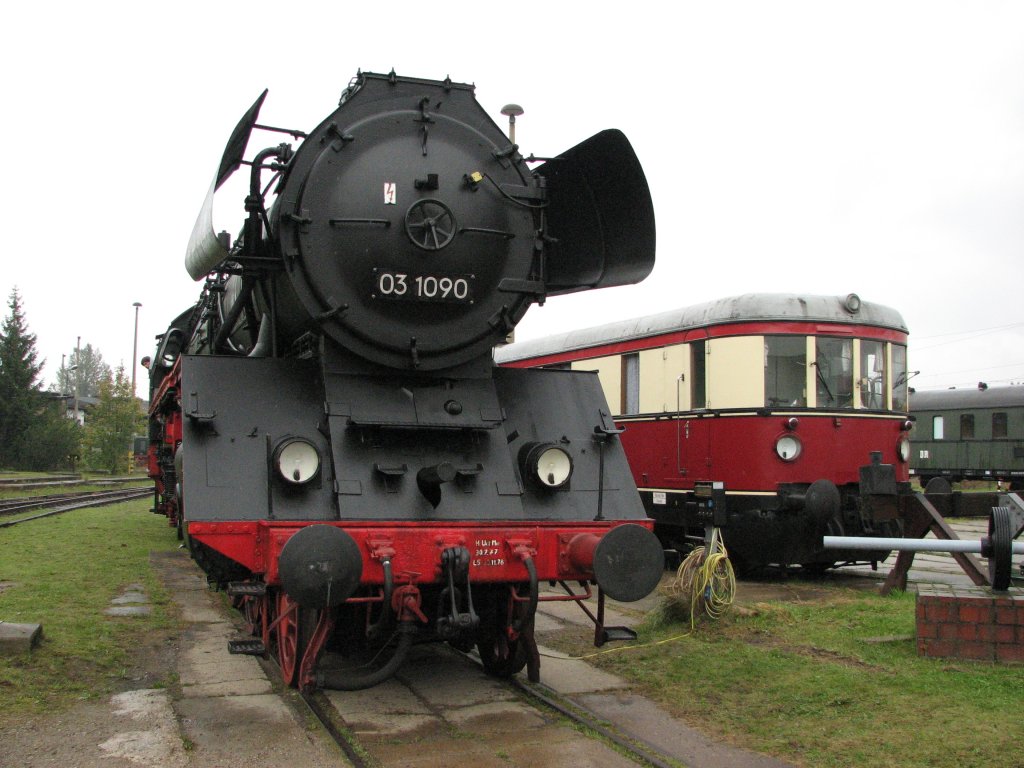 03 1090 bei einer Ausstellung am 29.09.2007 im Eisenbahnmuseum Schwerin