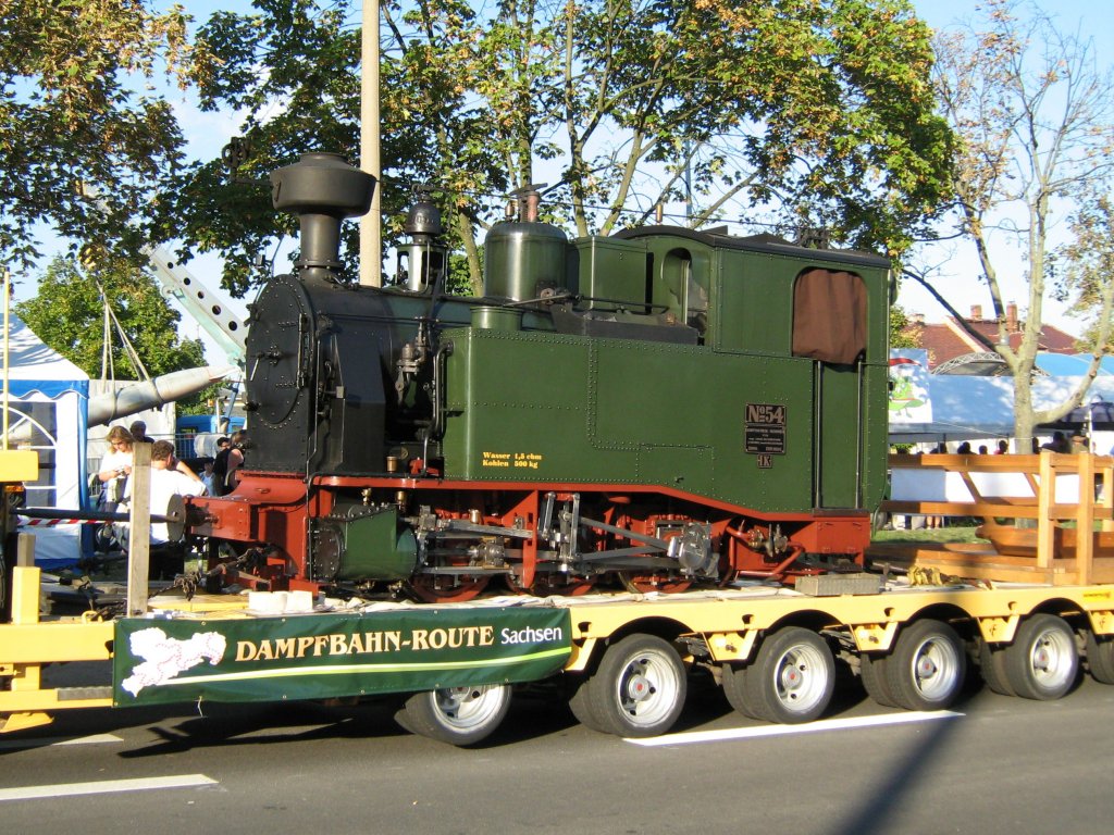 03.09.2011 - Die IK wartet am  Tag der Sachsen  in Kamenz auf ihren Auftritt im Festumzug am Folgetag.