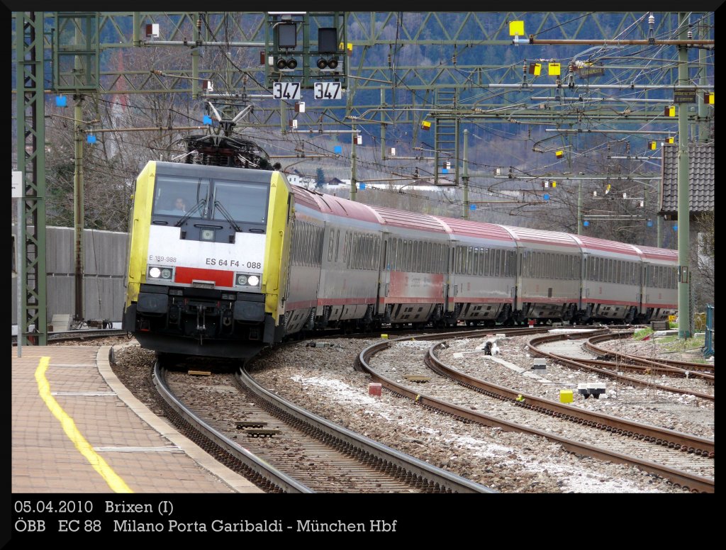 05.04.2010: ES 64 F4-088 fhrt mit dem EC 88 von Bozen kommend in den Bahnhof Brixen ein