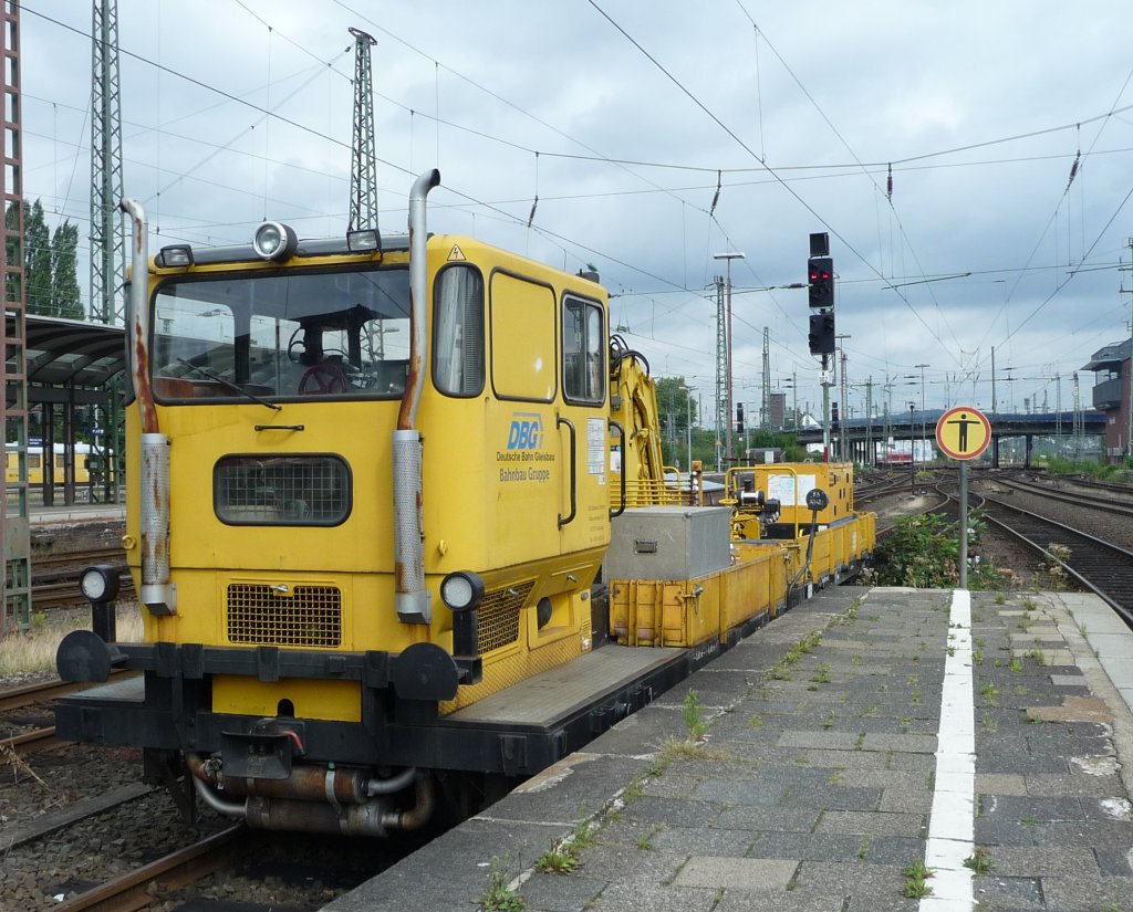 07.08.2011 - DB Gleisbau Gleiskraftwagen 531 im Bahnhof Hagen