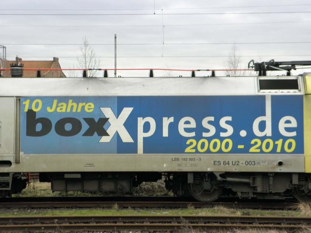 10 Jahre boxXpress macht Werbung auf 182 503-3