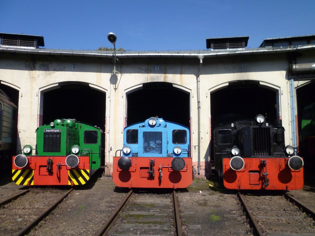 100 489 rechts stand mit 2 weiteren K beim Bw Fest in Nossen am 24.09.11.

