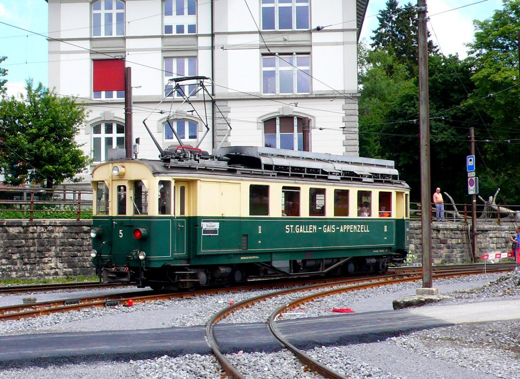 100 Jahre Altsttten(SG)-Gais. SGA BCFeh 4/4 5 (1931) als Pendel zwischen Bahnhof Gais und der Werkstatt (Appenzeller Bahnen) in Gais am 28.05.2011.