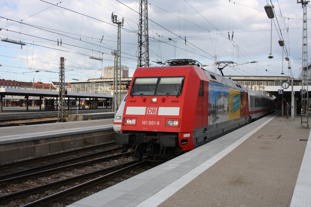 101 001-6  Klagenfurt  bei der Ausfahrt aus dem mnchner Hbf am 13.05.2012