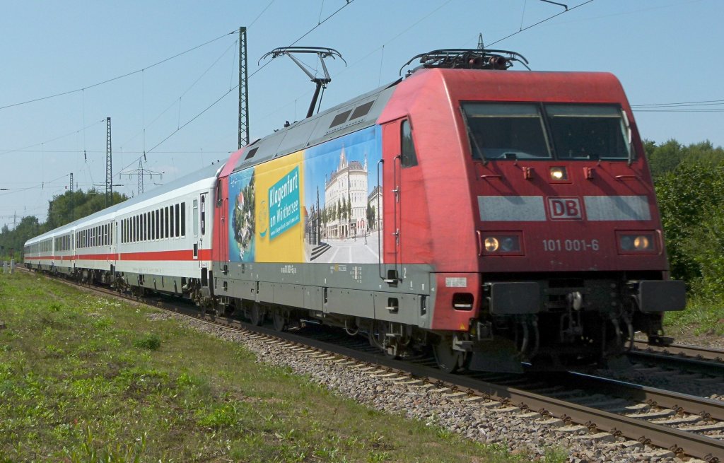 101 001-6 (Klagenfurt) ist mit dem IC 2055 Saarbr�cken - Heidelberg am 03.09.2012 in Einsiedlerhof