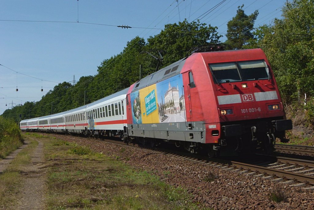 101 001-6 (Klagenfurt) ist mit dem IC 2055 Saarbr�cken - Heidelberg am 06.09.2012 in Kennelgarten