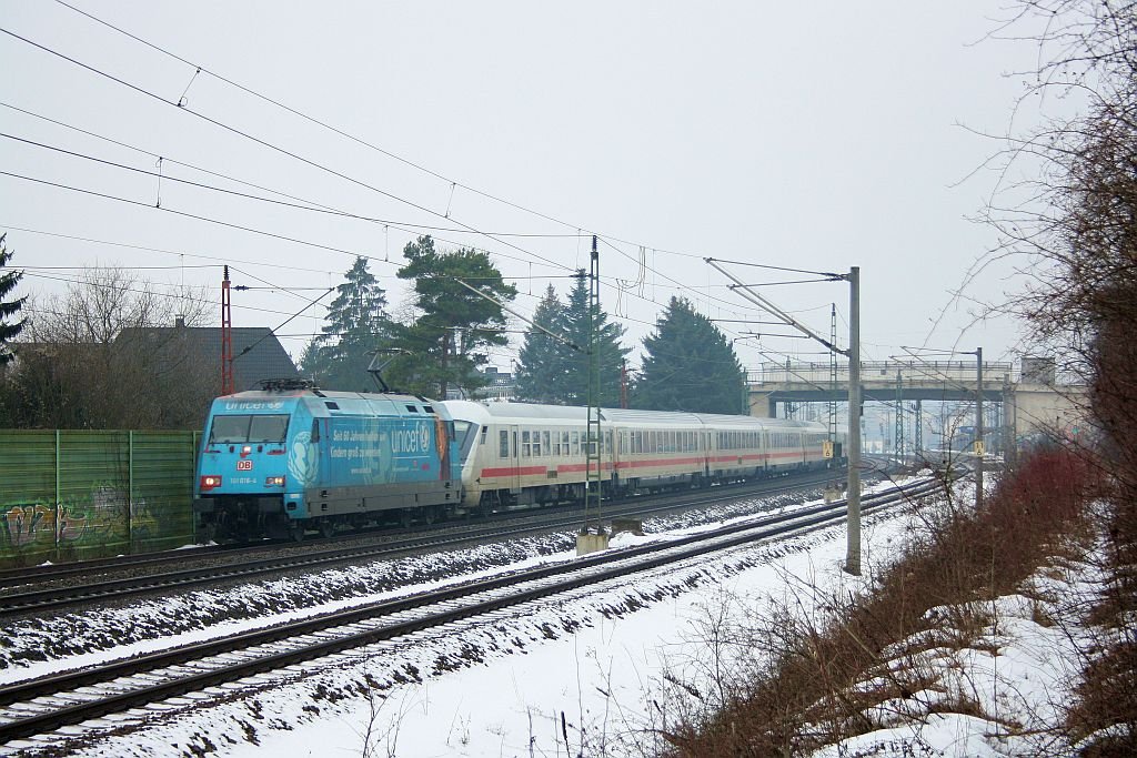101 016 in Ahlten am 6.2.2010.