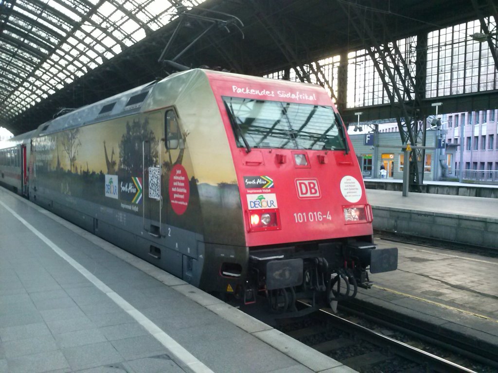 101 016 im Klner Hbf am 28.12.12