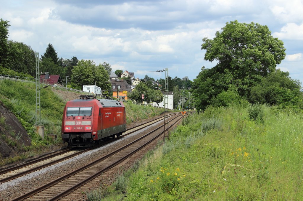 101 019-8 als T xxxx nach Kln am 23.06.2012 in Leutesdorf am Rhein