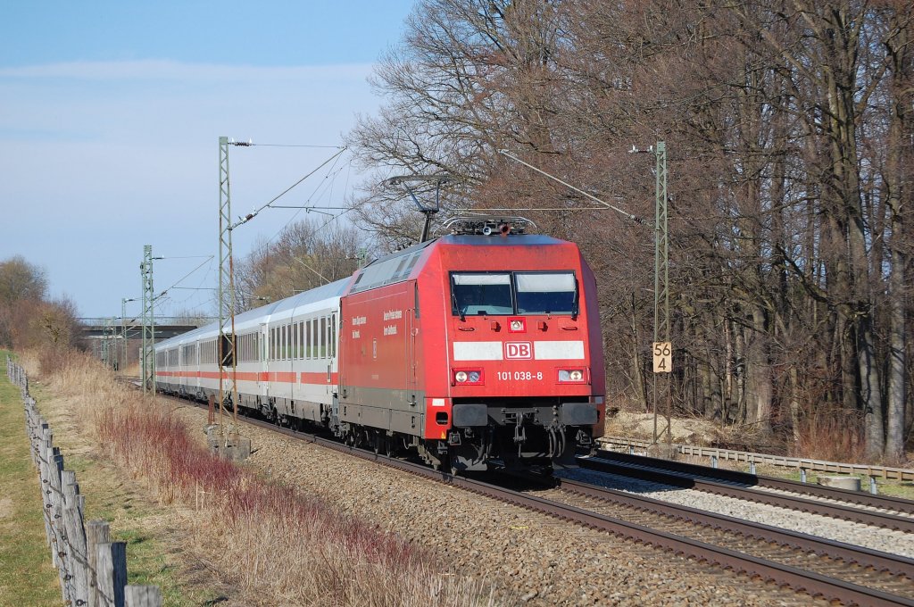 101 038-8 mit EC 115 Mnster(Westf.) Hbf - Klagenfurt Hbf am 25.03.2010 am B Vogl bei Grokarolinenfeld