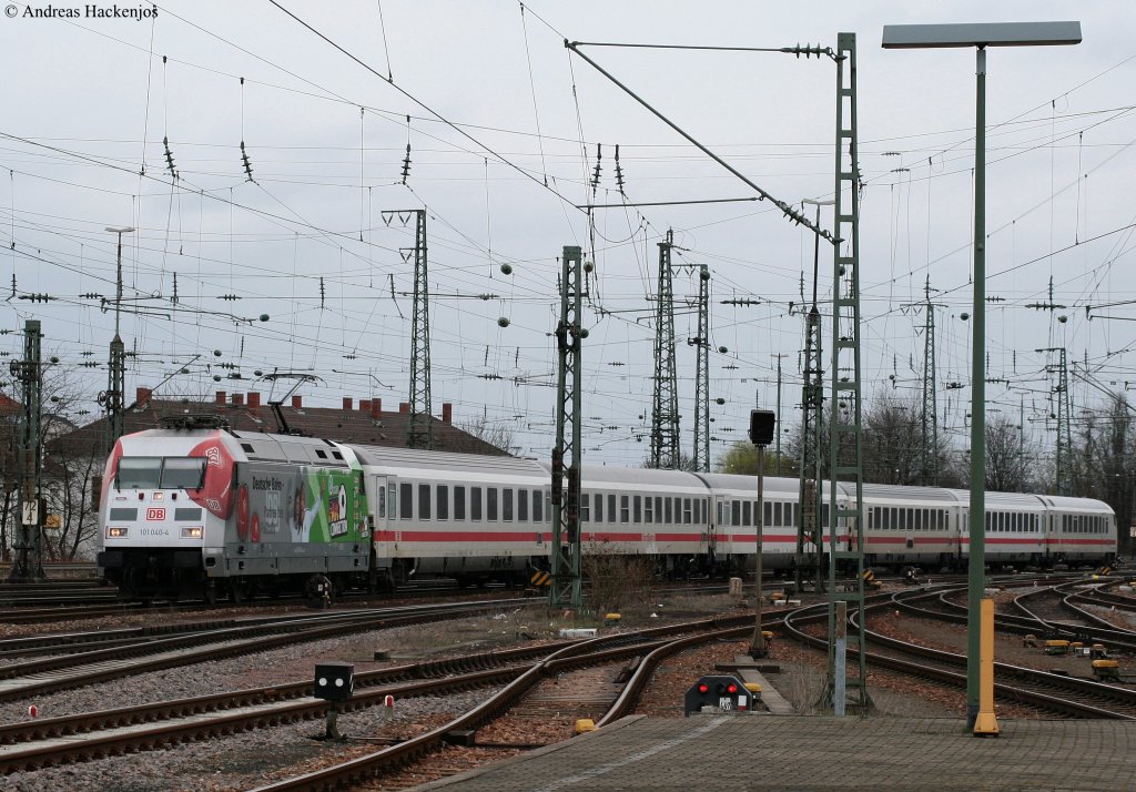 101 040-4  Fan Connection WM 2010  mit dem IC 2160 (Nrnberg Hbf-Karlsruhe Hbf) bei der Einfahrt Karlsruhe 27.3.10 (Ich htte nicht gedacht das ich sie so schnell bekomme)
