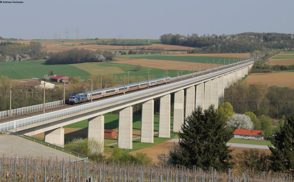 101 042-0  Ecophant  mit dem IC 2360 (Stuttgart Hbf-Karlsruhe Hbf) bei Vaihingen 24.4.13