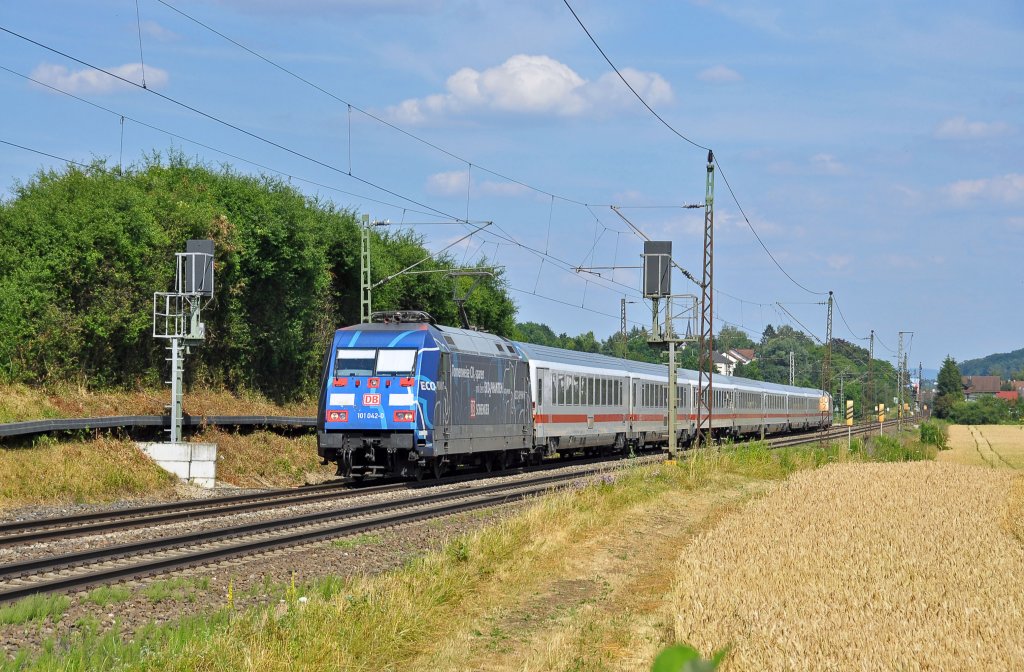 101 042 mit Werbung fr DB Schenker ECO-PHANTEN mit EC 114 nach Dortmund HBF.Aufgenommen bei Ebersbach(Fils)am 20.7.2013