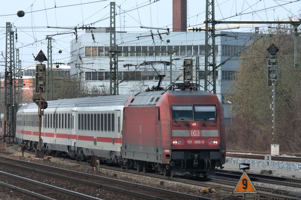 101 068 am 25.03.12 am Heimeranplatz