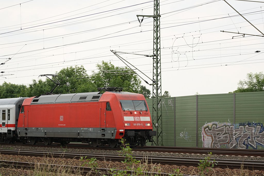 101 079-3, am 28.05.2011 in Lehrte.