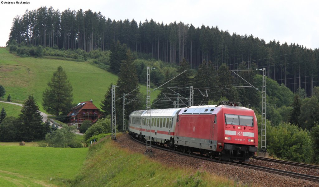 101 084-2 mit dem IC 2005  Bodensee  (Emden Hbf-Konstanz) bei St.Georgen 28.7.12