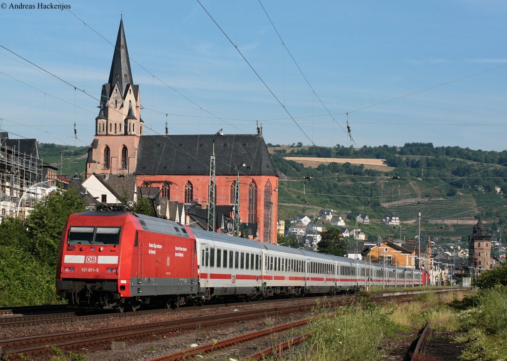 101 096-6 und 011-3 mit dem IC 2028 (Nrnberg Hbf-Hamburg-Altona) in Oberwesel 20.7.10