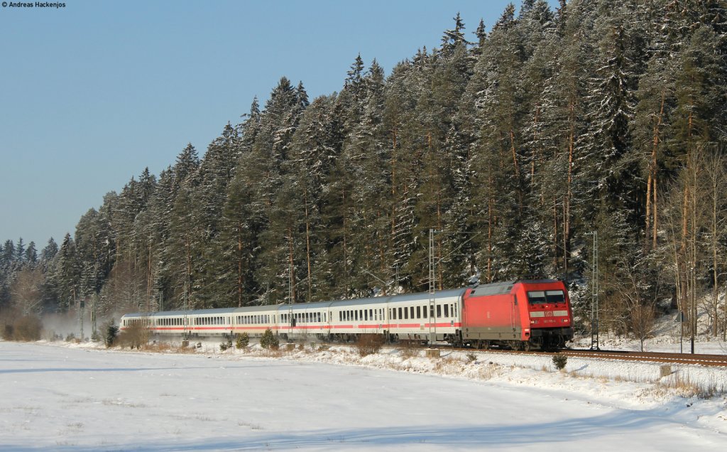 101 115-4 mit dem IC 2005  Bodensee  (Emden Hbf-Konstanz) zwischen St.Georgen und Villingen 3.2.12