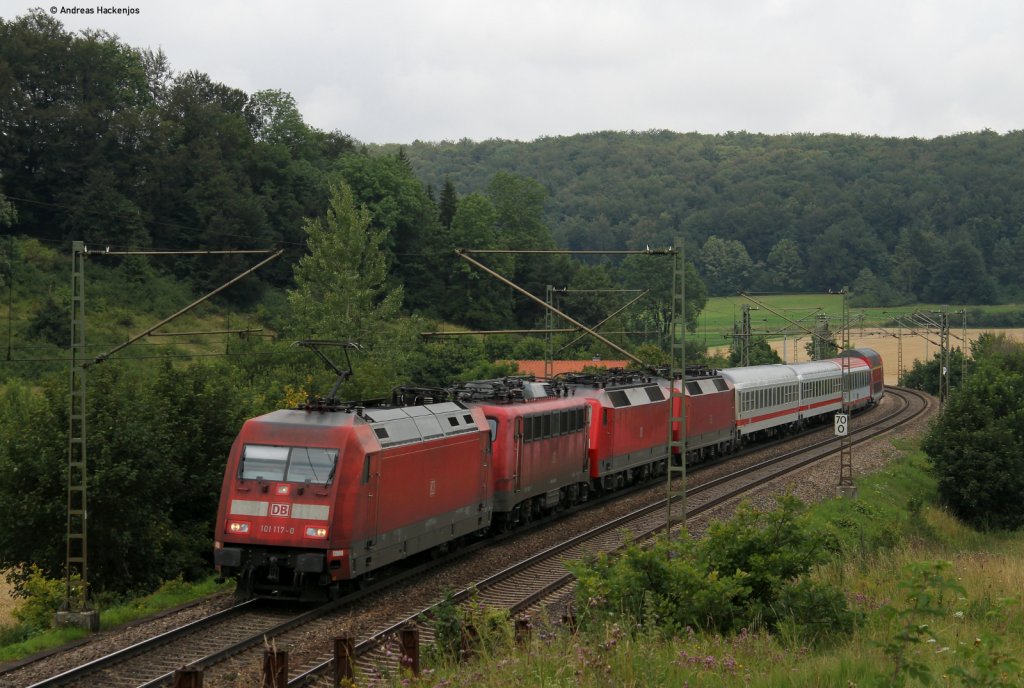 101 117-0; 115 205-7;120 138-3 und 125-0 mit dem PbZ 2461 (Stuttgart Hbf-M�nchen Laim Rbf) bei Urspring 28.7.11