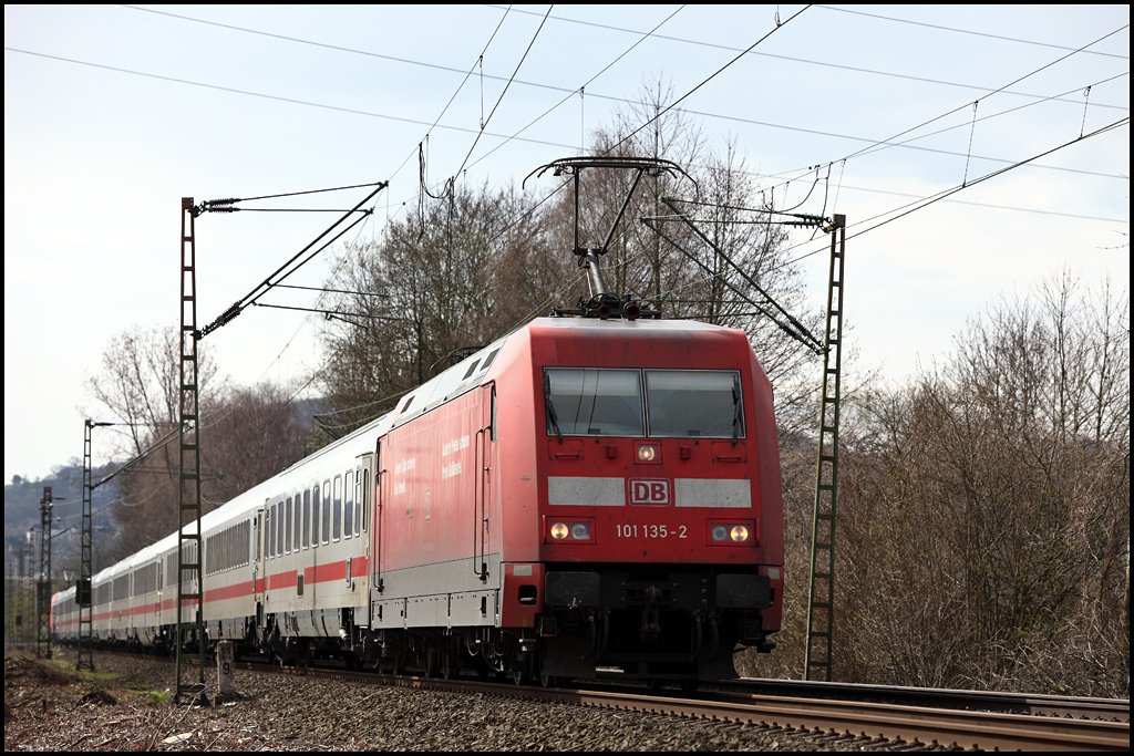 101 135 (9180 6101 135-2 D-DB) an der Zugspitze...