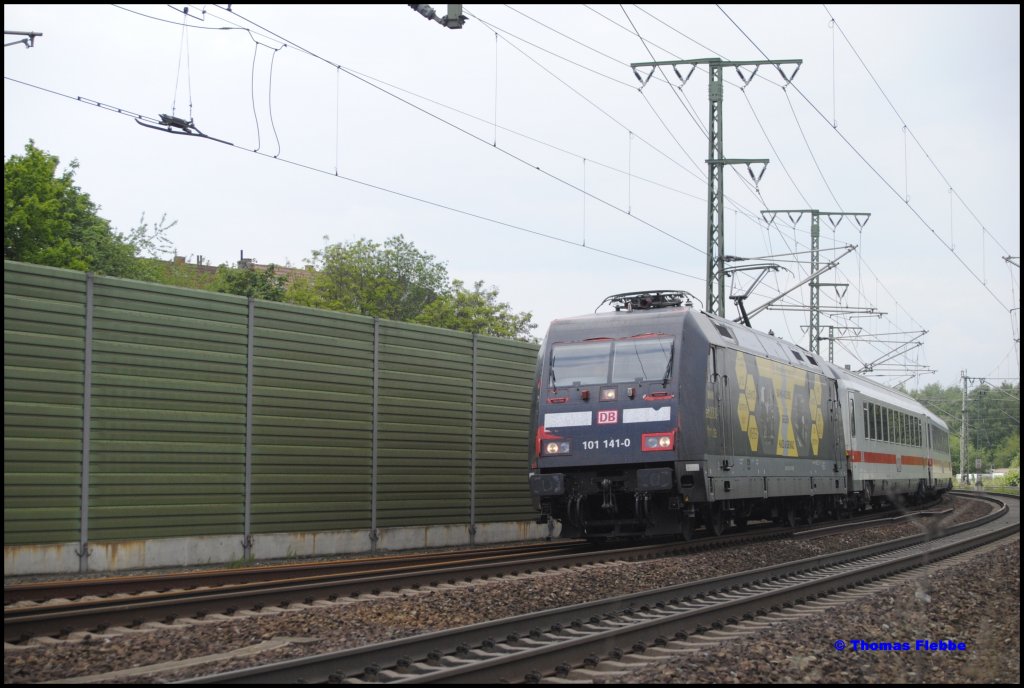 101 141-0 erreicht am 25.08.2010 Lehrte.