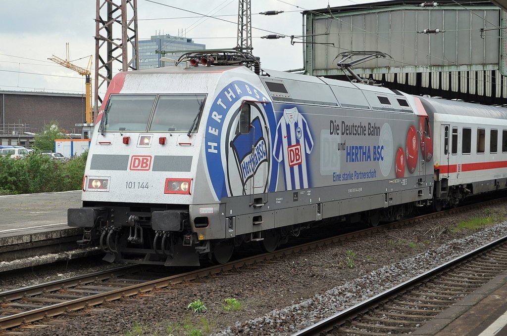 101 144 am 18.05.2010 in Duisburg
