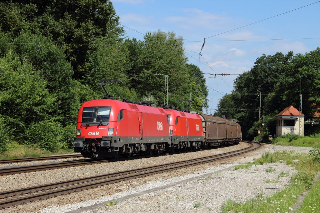 1016 013 + 1116 123-1 mit einem gemischten G�terzug in A�ling (Obberbayern) am 19.07.2012