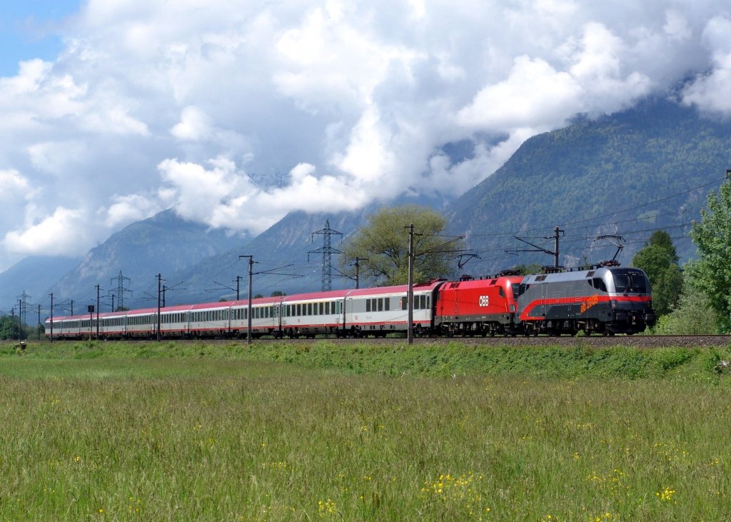 1016 035 + 1116 xxx mit einem OEC von Bregenz nach Wien West am 23.05.2008 unterwegs bei W�rgl.