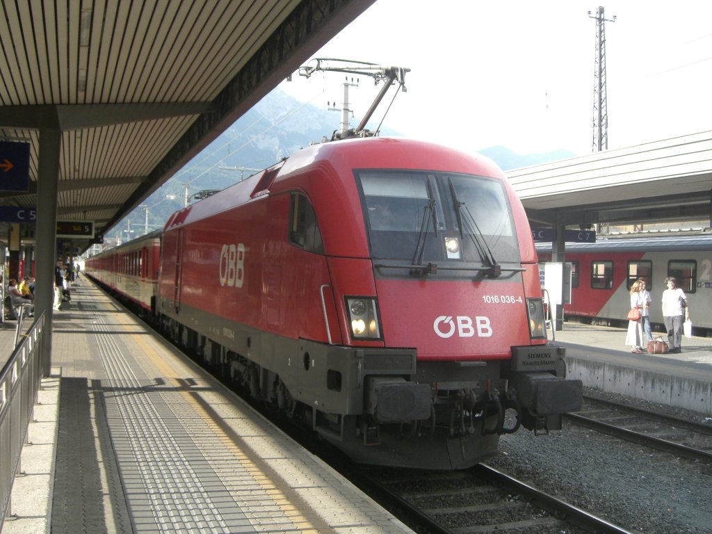 1016 036-4 in Innsbruck am 08.06.2007