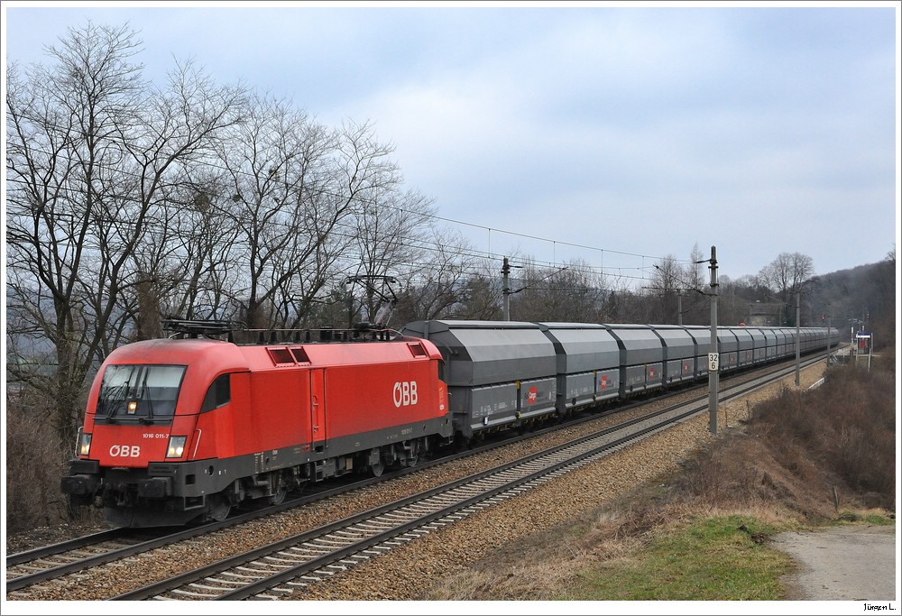 1016.011 mit dem Z47380(He-Ms); Unter-Oberndorf, 19.3.2011