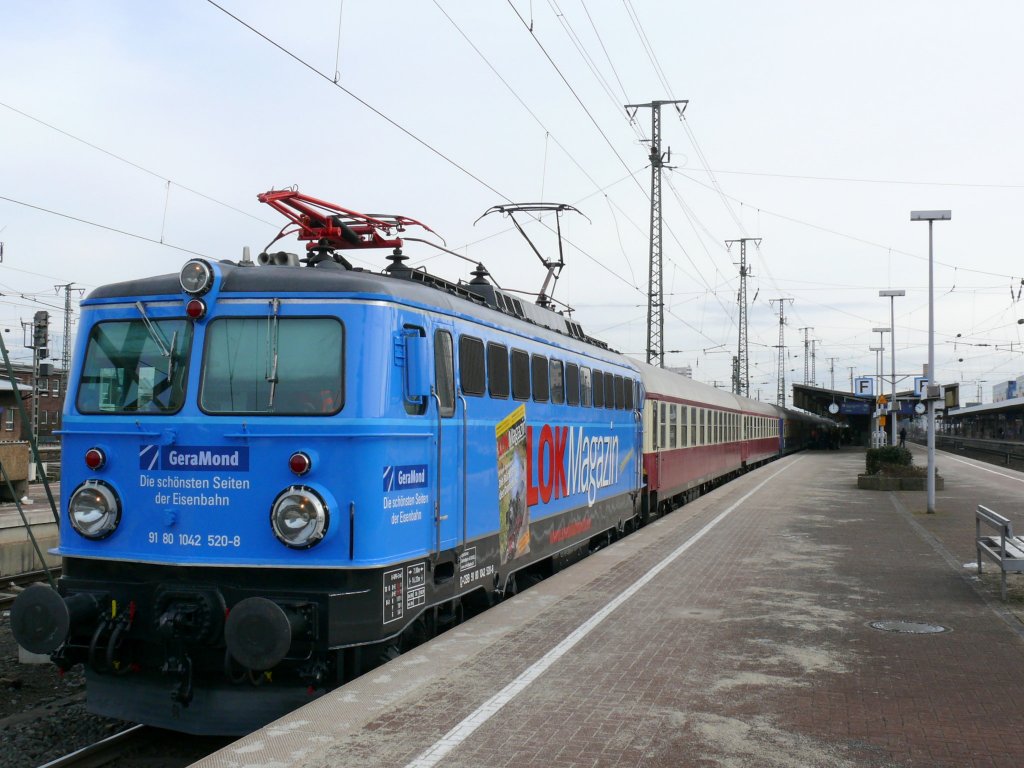 1020 520-8 mit Einholm-Bgel, mit SZ zum Eurostrand Mosel,Dortmund Hbf.,
Gleis 16, (19.02.2010) 