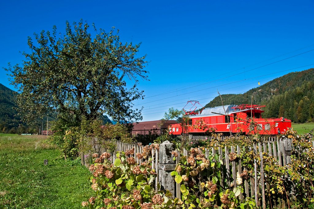 1020.37 im Vorgarten. Eine kleine Impression von der Fotofahrt am 04.10.2010.