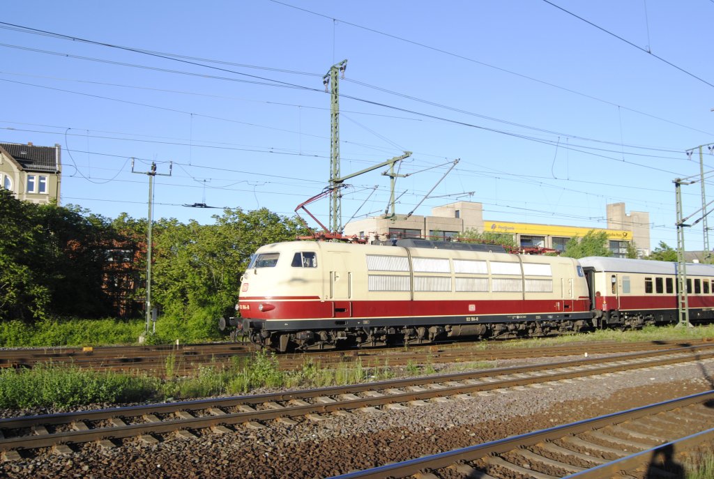 103 184-8, am 03.06.2010 in Lehrte. 