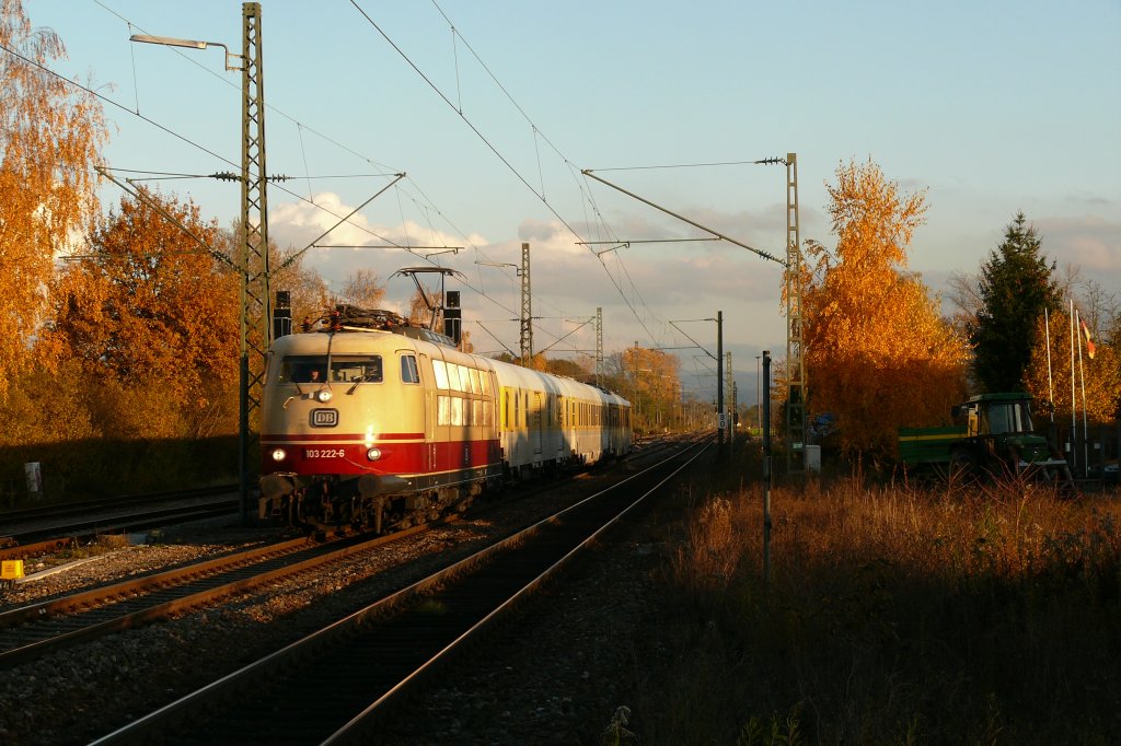 103 222 auf Messfahrt zwischen Rastatt und Kehl als Messzug 92307 in Kork. 6.11.12